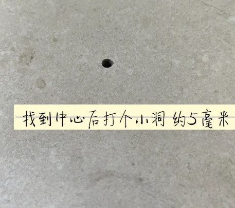 临猗瓷砖空鼓维修公司专业解答在瓷砖铺贴过程中，如果砂料搅拌不均匀，将会带来以下问题